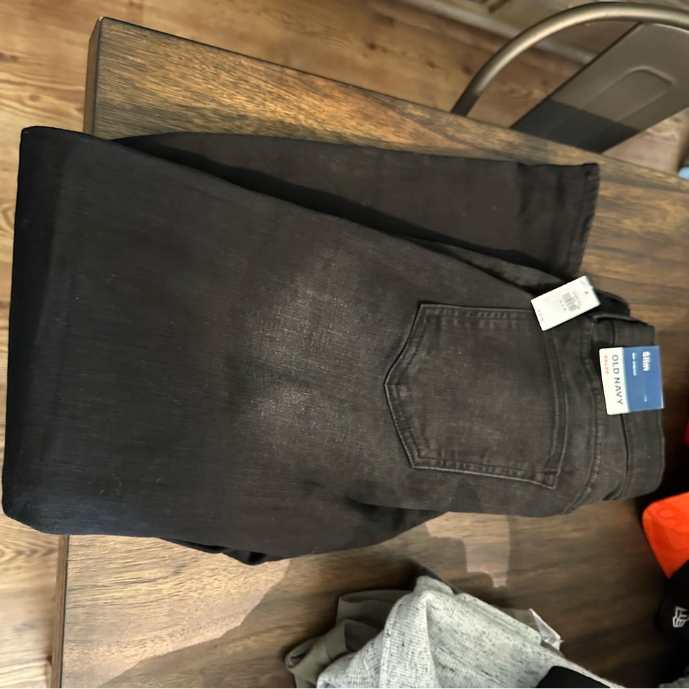 Old Navy Men’s Black Slim Straight Jeans 360° stretch